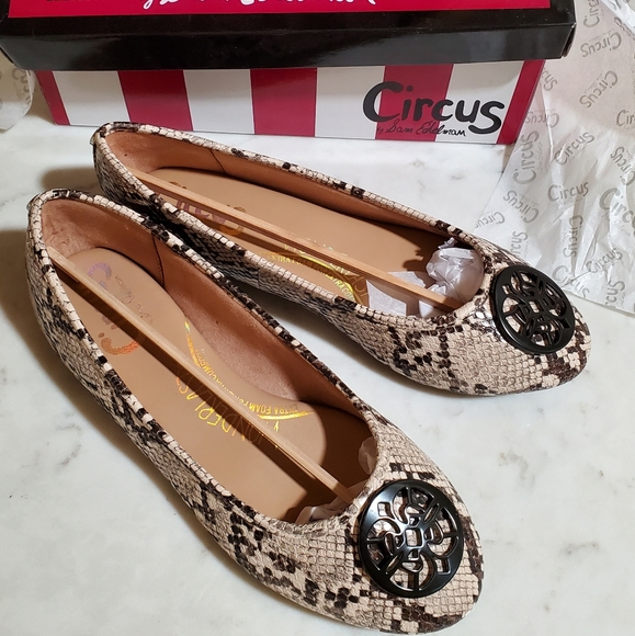 Sam Edelman NWT in Box snakeskin flats - Picture 2 of 5
